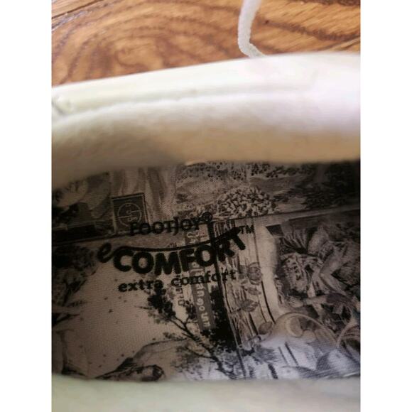 FootJoy eComfort Golf Shoes Women's Beige Spikes 98558 Size 6.5 - Picture 7 of 11